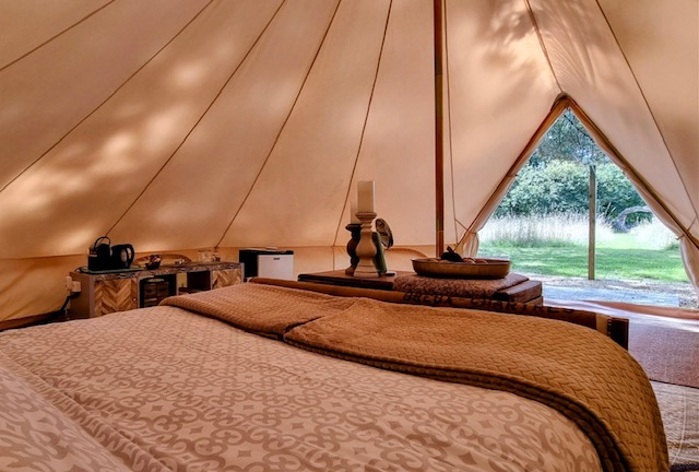 Tent binnen impressie