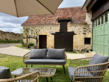 Lecharmeduperigord chambres hotes dordogne tuin zitje