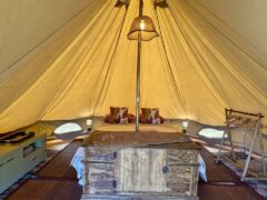 Tent binnen overzicht