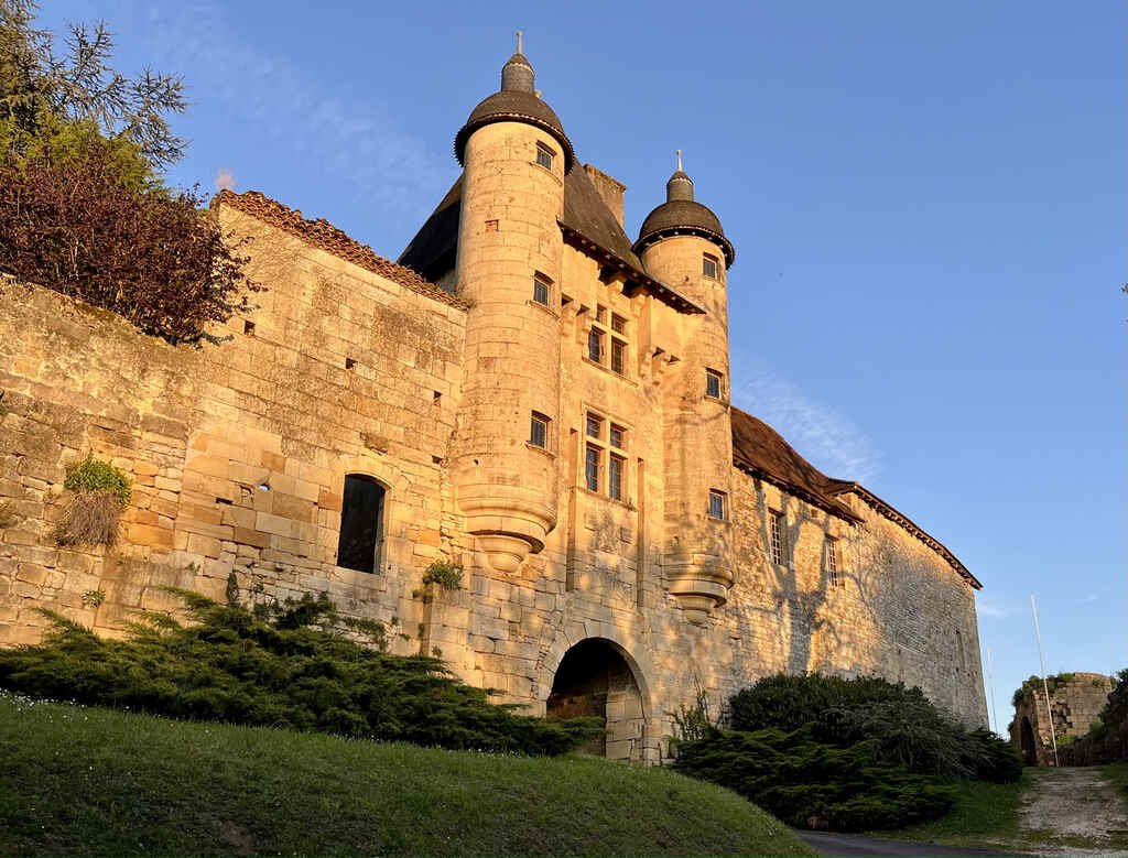 Lecharmeduperigord chambres hotes dordogne omgeving excideuil